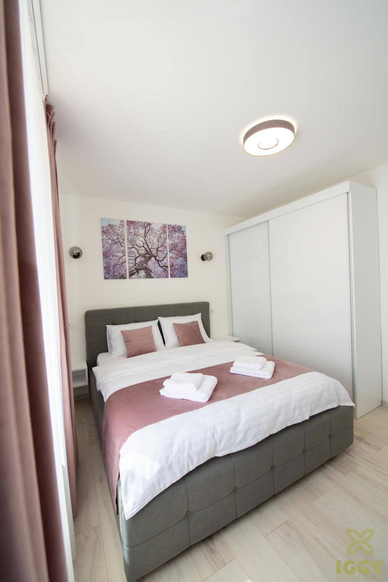 Iggy Premium Apartment Хунедоара Экстерьер фото